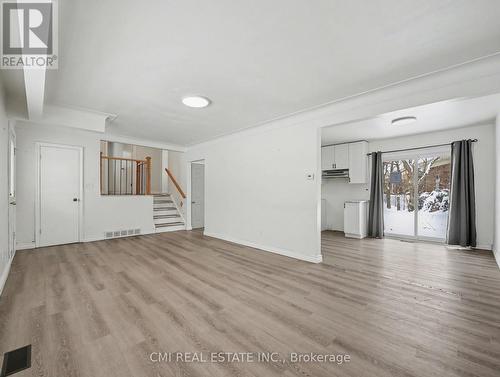 4306 East Avenue, Lincoln, ON - Indoor