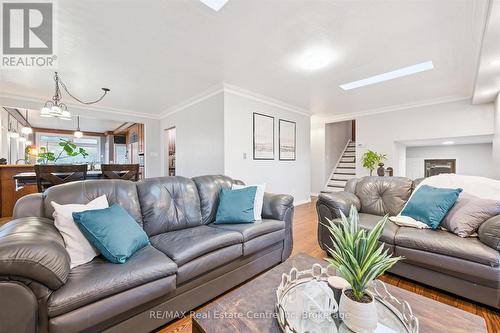 500 Watson Parkway S, Guelph (York/Watson Industrial Park), ON - Indoor Photo Showing Living Room