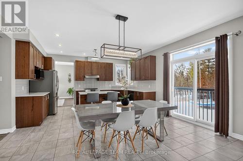 Plenty of space for a large family to dine - 204 Antler Court, Mississippi Mills, ON - Indoor