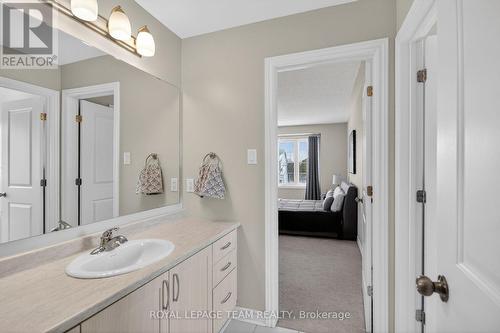 Incredible \"jack n jill\" bathrm between beds 2/3 - 204 Antler Court, Mississippi Mills, ON - Indoor Photo Showing Bathroom