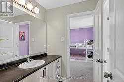 Ensuite bathroom - 