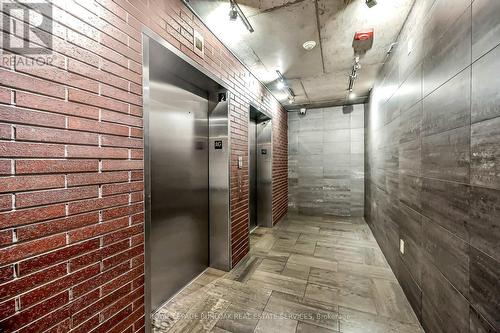 902 - 1201 Dundas Street E, Toronto, ON - Indoor