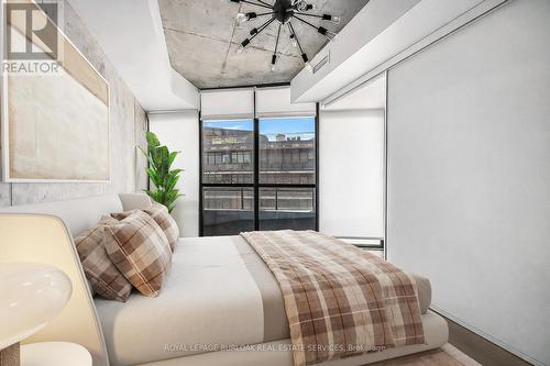 902 - 1201 Dundas Street E, Toronto, ON - Indoor Photo Showing Bedroom