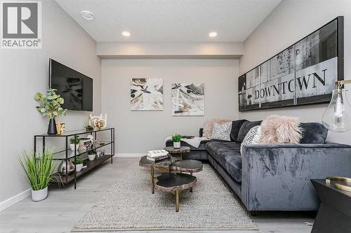 226 Heartwood Parade Se, Calgary, AB - Indoor Photo Showing Other Room