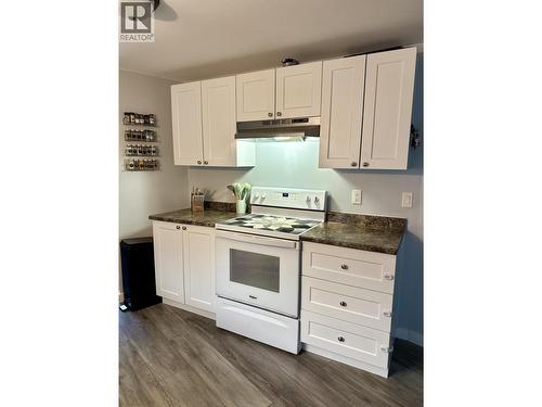 51 Hays Vale Drive, Prince Rupert, BC - Indoor Photo Showing Kitchen