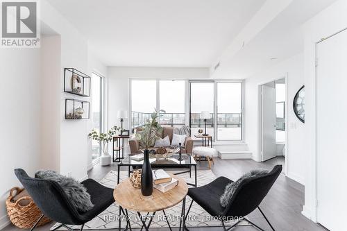 1207 - 270 Dufferin Street W, Toronto, ON - Indoor