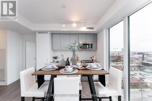 1207 - 270 Dufferin Street W, Toronto, ON - Indoor Photo Showing Dining Room