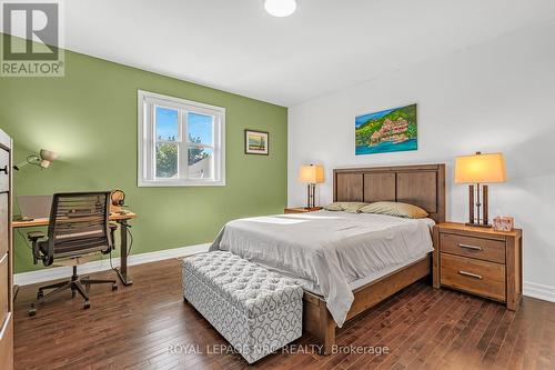 12 Lincoln Road E, Fort Erie (Crystal Beach), ON - Indoor Photo Showing Bedroom