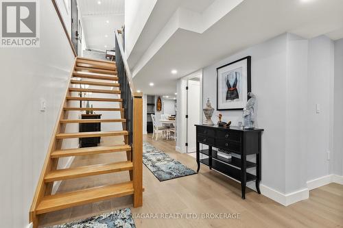 3886 Glenview Drive, Lincoln (Lincoln-Jordan/Vineland), ON - Indoor Photo Showing Other Room