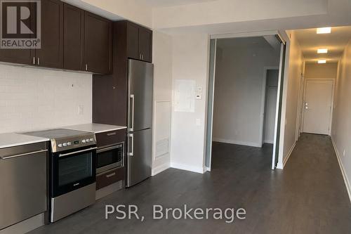 1114 - 57 St Joseph Street, Toronto, ON - Indoor Photo Showing Kitchen