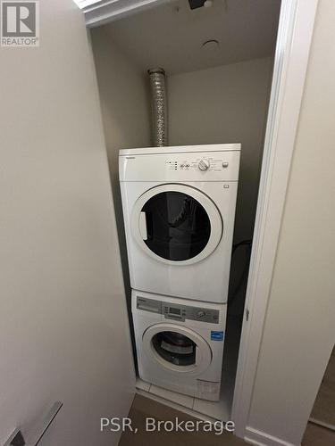 1114 - 57 St Joseph Street, Toronto, ON - Indoor Photo Showing Bedroom