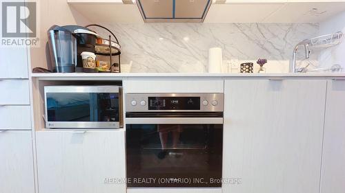 6210 - 55 Cooper Street S, Toronto, ON - 