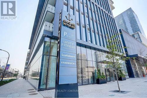 6210 - 55 Cooper Street S, Toronto, ON - Outdoor