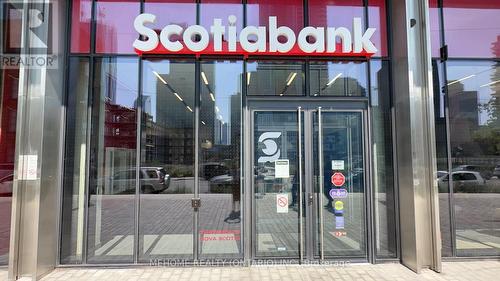 6210 - 55 Cooper Street S, Toronto, ON - 