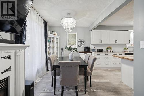 5 Burke Street, Georgina, ON - Indoor Photo Showing Dining Room