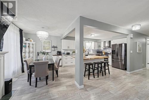 5 Burke Street, Georgina, ON - Indoor