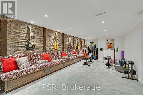 140 Ravendale Court, Vaughan, ON - Indoor