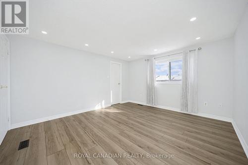 116 - 1538 Lancaster Drive, Oakville, ON - Indoor Photo Showing Other Room