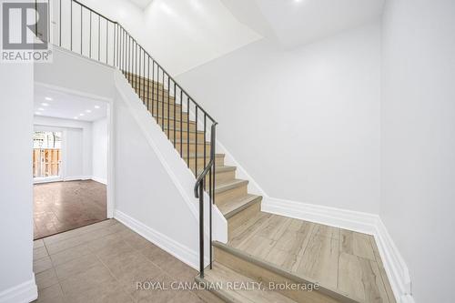 116 - 1538 Lancaster Drive, Oakville, ON - Indoor Photo Showing Other Room