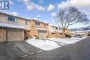 116 - 1538 Lancaster Drive, Oakville, ON  - Outdoor 