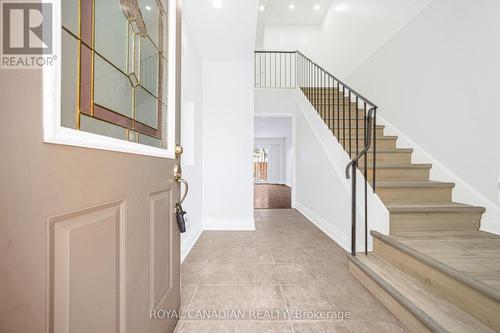 116 - 1538 Lancaster Drive, Oakville, ON - Indoor Photo Showing Other Room