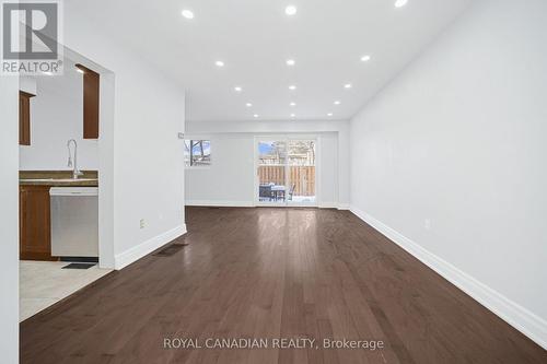 116 - 1538 Lancaster Drive, Oakville, ON - Indoor Photo Showing Other Room