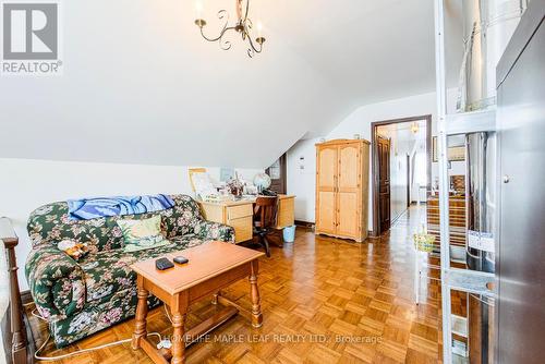 423365 25 Side Road, Amaranth, ON - Indoor Photo Showing Other Room