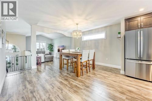 344 Citation Circle, St Clair, ON - Indoor Photo Showing Dining Room