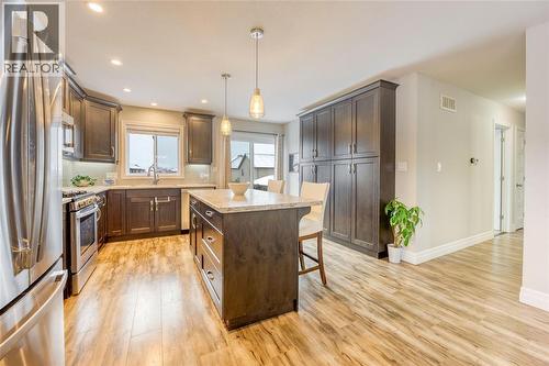 344 Citation Circle, St Clair, ON - Indoor Photo Showing Kitchen With Upgraded Kitchen