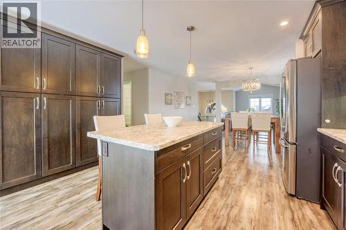 344 Citation Circle, St Clair, ON - Indoor Photo Showing Kitchen