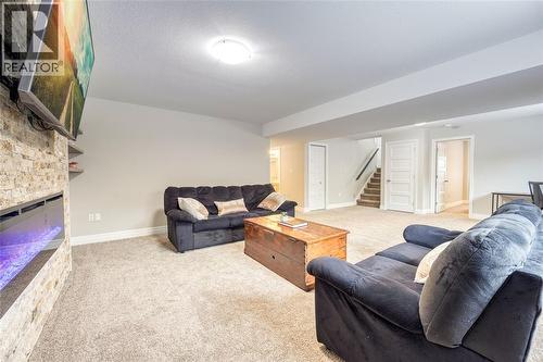 344 Citation Circle, St Clair, ON - Indoor Photo Showing Living Room