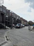 305 - 5 BANCROFT LANE  Richmond Hill, ON L4E 1M1