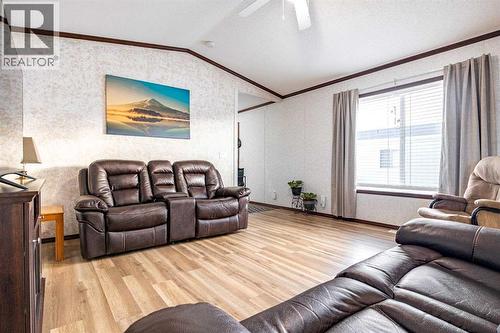 37 Maple Drive, Brooks, AB 