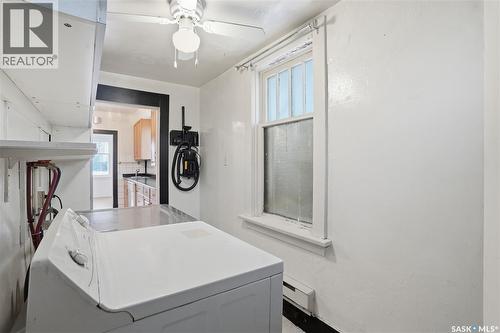 912 5Th Avenue N, Saskatoon, SK - Indoor Photo Showing Other Room