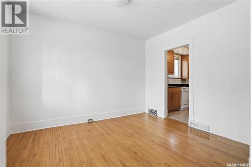 912 5Th Avenue N, Saskatoon, SK - Indoor Photo Showing Other Room