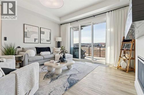 155 Sage Meadows View Nw, Calgary, AB - Indoor Photo Showing Living Room