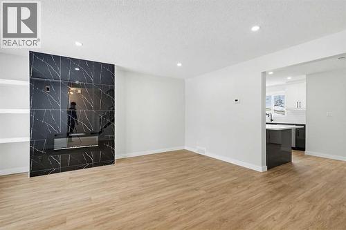 5610 Pensacola Crescent Se, Calgary, AB - Indoor Photo Showing Other Room