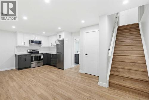 5610 Pensacola Crescent Se, Calgary, AB - Indoor Photo Showing Kitchen With Stainless Steel Kitchen