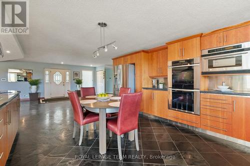 If you enjoy cooking, this is the kitchen for you! - 461 Campbells Side Road, Beckwith, ON - Indoor
