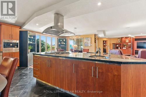 461 Campbells Side Road, Beckwith, ON - Indoor Photo Showing Kitchen With Double Sink