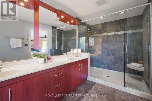Ensuite bath with dual sinks & custom shower. - 461 Campbells Side Road, Beckwith, ON - Indoor Photo Showing Bathroom