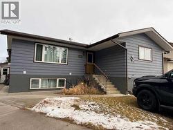 13 Aspen Crescent  Jasper, AB T0E 1E0