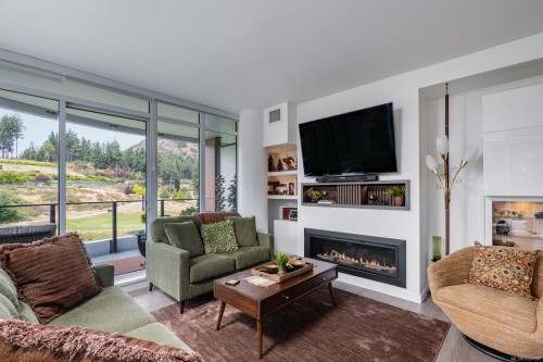 815-2000 Hannington Rd, Langford, BC - Indoor Photo Showing Living Room With Fireplace