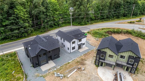 219 Cowichan Lake Rd, Lake Cowichan, BC 