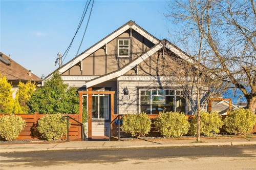 352 Kennedy St, Nanaimo, BC 