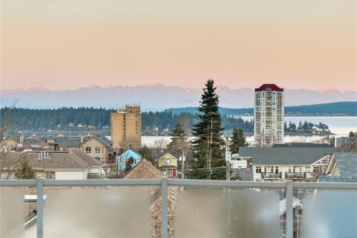 352 Kennedy St, Nanaimo, BC 