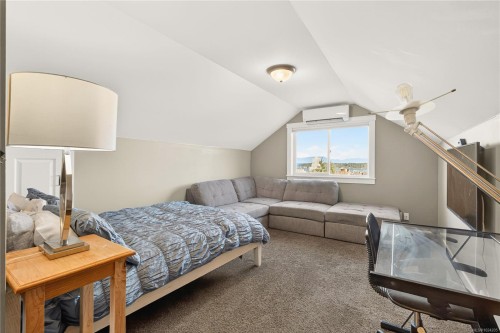 352 Kennedy St, Nanaimo, BC 