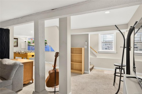 352 Kennedy St, Nanaimo, BC 