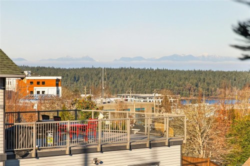 352 Kennedy St, Nanaimo, BC 