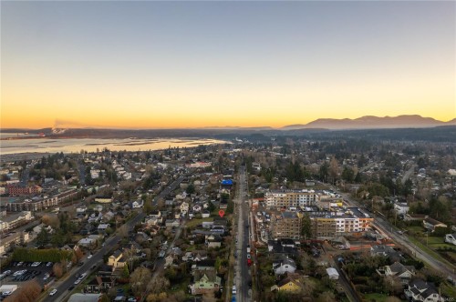 352 Kennedy St, Nanaimo, BC 